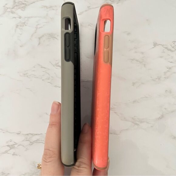 4/$25 Bundle of 2 Speck Presidio Pro Case for iPhone 11 in Grey and Pink - Picture 6 of 12